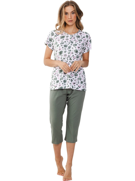 Pastunette pyjama met fantasieprint en een capribroek - 121251-107-1 - donker groen